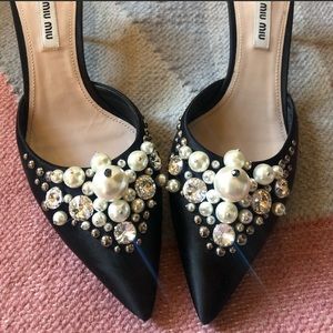 Beautiful shoes worn less than a handful of times